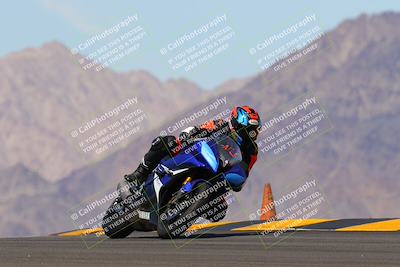 media/Oct-08-2022-SoCal Trackdays (Sat) [[1fc3beec89]]/Turn 9 (1pm)/